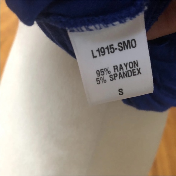 Loveappella small blouse blue color, necklace included - Picture 9 of 9